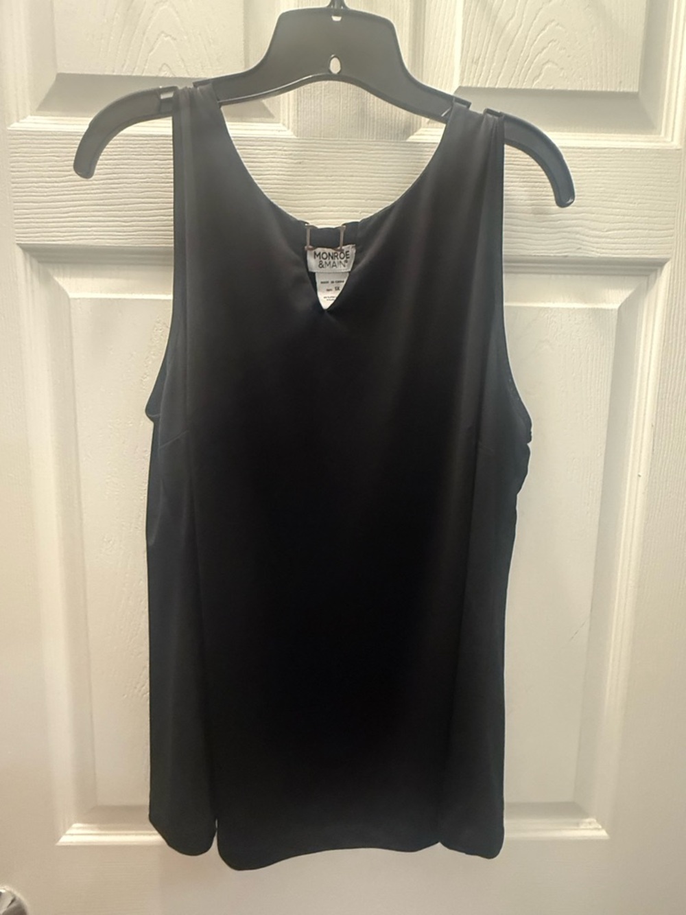 Monroe & Main size 1XL women’s black dress blouse P2P 16